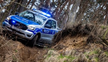 Policja dostała nowe radiowozy. Policjanci nie umieli nimi jeździć