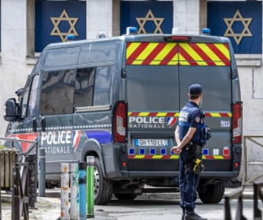 Policja francuska zastrzeliła człowieka, który próbował podpalić synagogę