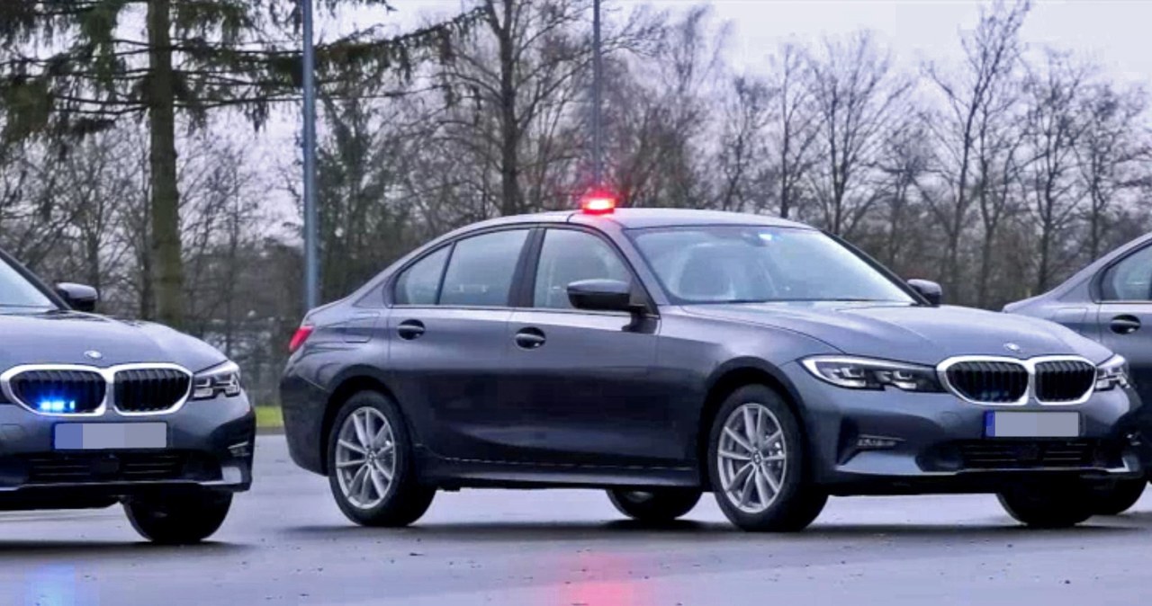 Policja już od lat korzysta z BMW serii 3 (obecnej jak i poprzedniej generacji) /Policja