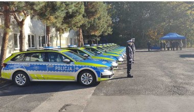 Policja kupiła 260 nowych radiowozów. W weekend wyjadą na ulice