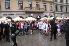 Policja musiała interweniować na marszu tolerancji w Krakowie