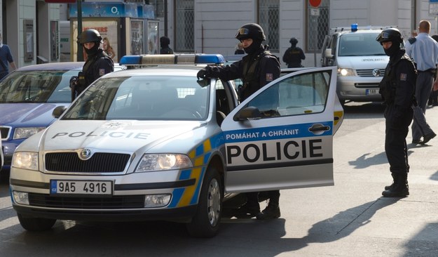 Policja musiała interweniować podczas demonstracji. /Michal Krumphanzl  /PAP/EPA
