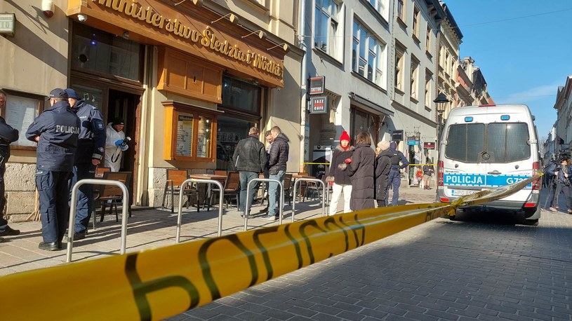Policja na miejscu strzelaniny w centrum Krakowa /Dawid Serafin /INTERIA.PL