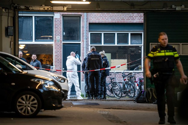 Policja na miejscu strzelaniny /Killian Lindenburg /PAP/EPA