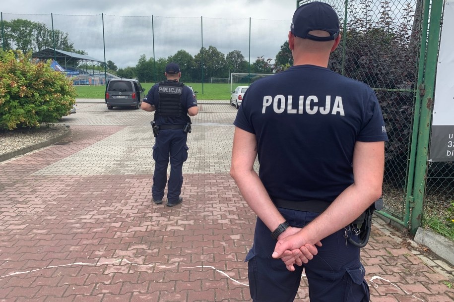 Policja na miejscu zdarzenia /Fotografia Ratownicza Konrad Sikorski /