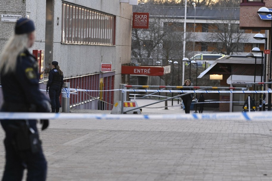 Policja na miejscu zdarzenia /OSCAR OLSSON/AFP/ /East News