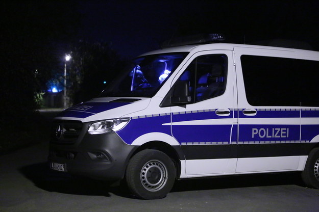 Policja na miejscu znalezienia zwłok 14-letniej Josefine /dpa-Zentralbild /PAP