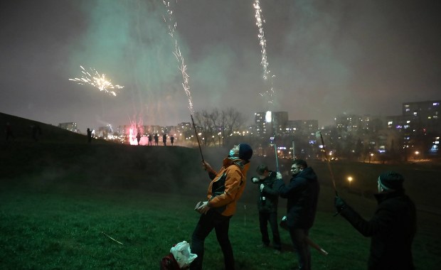 Policja nie wystawiła ani jednego mandatu za złamanie godziny policyjnej w sylwestra 