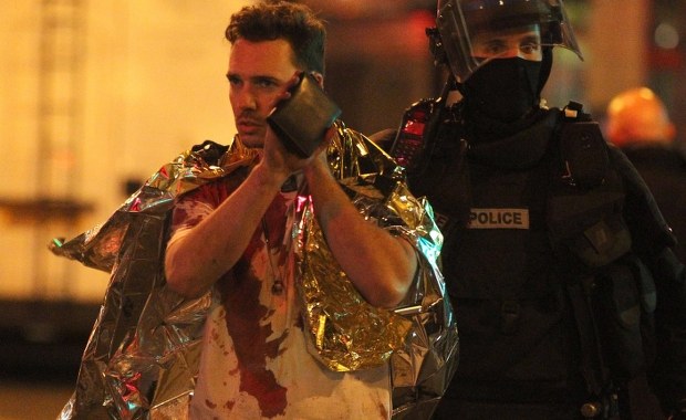 Policja odkryła kryjówki sprawców zamachów w Paryżu. Były opłacone na rok z góry