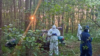 Policja odnalazła dwa ciała w głębi lasu. 6 osób zatrzymanych