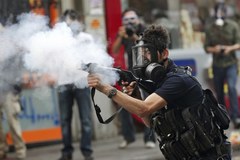 Policja opanowała plac Taksim w Stambule 