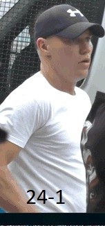 Policja poszukuje tego  mężczyzny /Policja