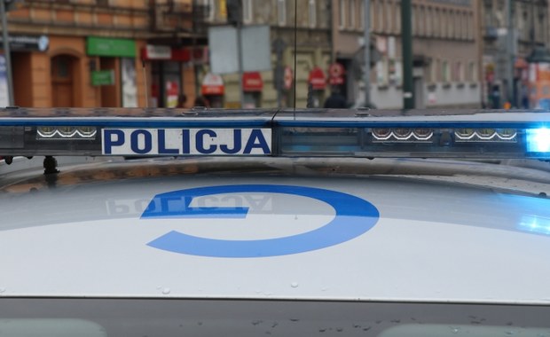 Policja poszukuje złodziei biżuterii z Krakowa. Obława trwa