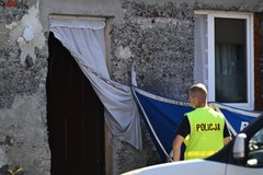 Policja pracuje na miejscu tragedii w Czernikach