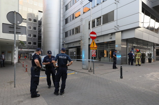 Policja przed ambasadą Australii /Paweł Supernak /PAP