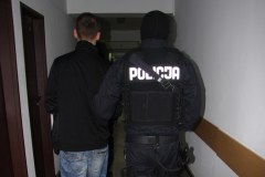 Policja rozbiła groźny gang, wpadł przywódca grupy "Twardy"
