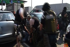 Policja rozbiła grupę międzynarodowych złodziei aut 