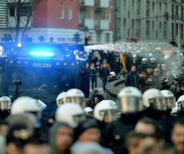 Policja rozwiązała demonstrację w Kolonii