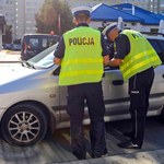Policja sprawdza trzy rzeczy w aucie. Przez jedną stracisz dowód rejestracyjny