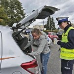 Policja sprawdza trzy rzeczy w aucie. Za jedną stracisz dowód rejestracyjny