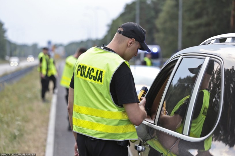 Policja szczególny nacisk położy na kontrole trzeźwości /Piotr Jędzura /Reporter