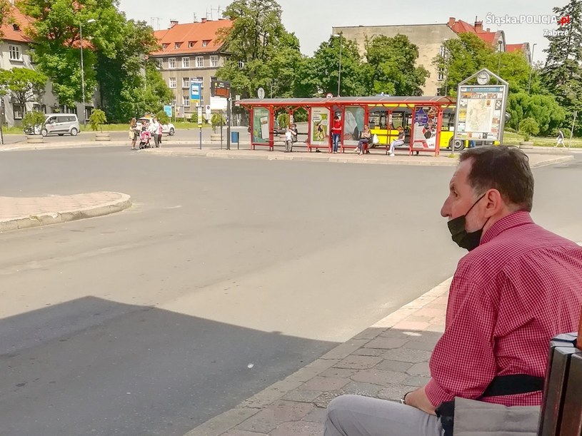 Policja szuka mężczyzny ze zdjęcia (Źródło: KMP w Zabrzu) /Policja