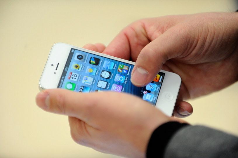 Policja w San Francisco znalazła kontrowersyjny sposób na kradzieże iPhone'ów /AFP