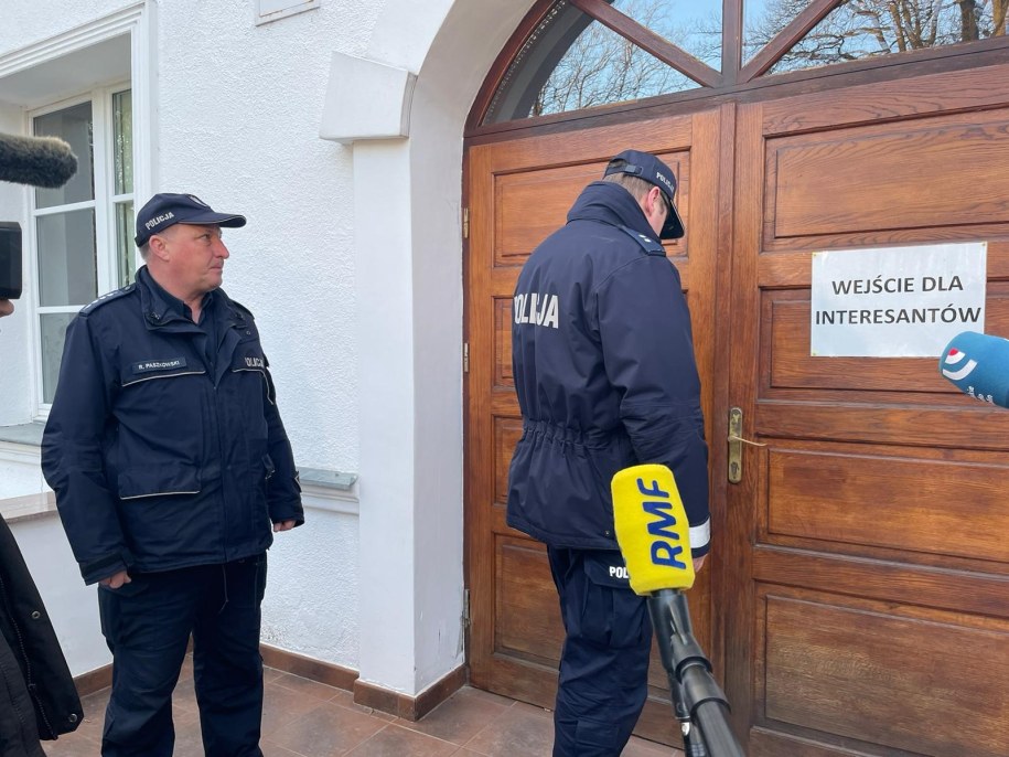 Policja wezwana do stadniny w Janowie Podlaskim przez Hannę Sztukę /Krzysztof Kot /RMF FM