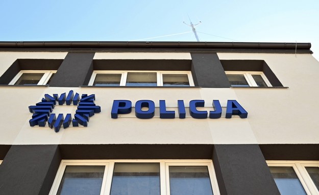 Policja wyjaśnia okoliczności śmierci dwóch osób pod Zabłudowem / 	Marcin Bielecki    /PAP