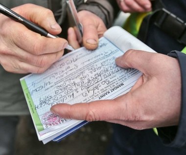 Policja wystawia mandaty za zły kąt. Chwila nieuwagi i 4000 zł kary