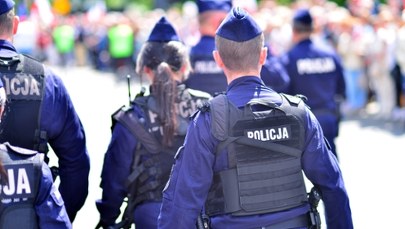 Policja wzmacnia patrole wokół placówek dyplomatycznych