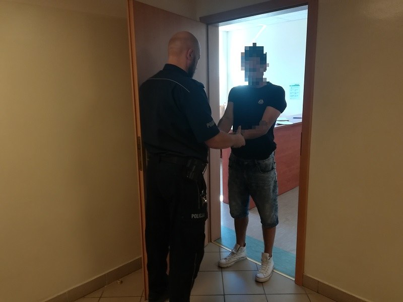 Policja zatrzymała 39-letniego mężczyznę /KPP Człuchów /Materiały prasowe