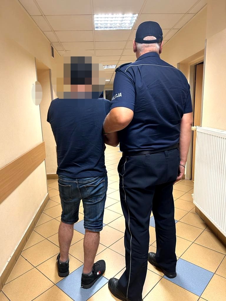 Policja zatrzymała dwóch mężczyzn /KPP Piaseczno /