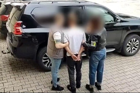 Policja zatrzymała siedem osób /Policja