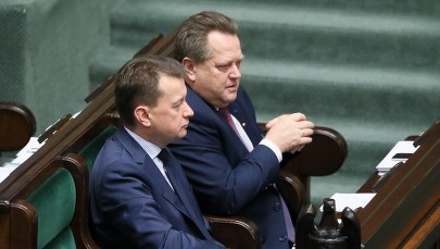 "Policjanci mają być stanowczy, uprzejmi i nie ulegać emocjom". Spotkanie ministrów z komendantami