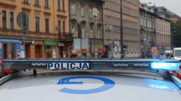 Policjanci muszą przede wszystkim ustalić, czy zatrzymany 23-latek prowadził auto w momencie wypadku /Jacek Skóra /Archiwum RMF FM