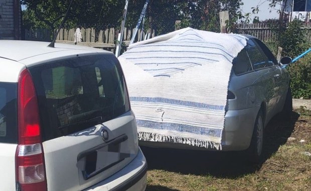 Policjanci nazwali go "mistrzem" kamuflażu. Kierowca narozrabiał