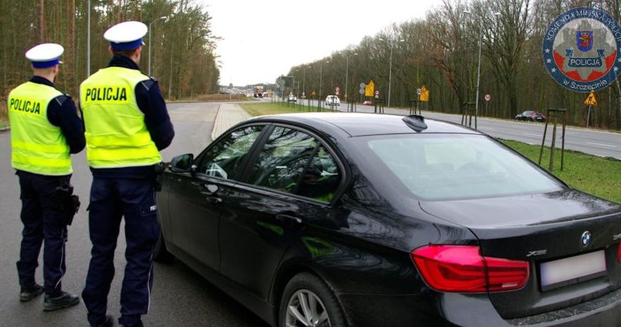 Policjanci podjęli wyzwanie i pozwolili kierowcy złamać przepisy /Policja