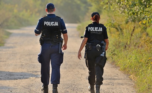 Policjanci przy granicy mają mieć ze sobą broń