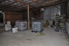 Policjanci rozbili gang handlujący nielegalnym spirytusem