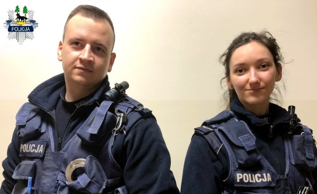 ​Policjanci uratowali skrajnie wyziębioną kobietę