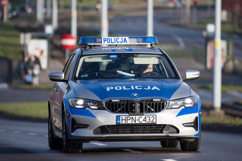 Policjanci z grupy Speed nie mogą narzekać na jakość sprzętu /Wojciech Stróżyk /Reporter