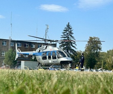 Policjanci z nowym śmigłowcem. Szukają dla niego imienia