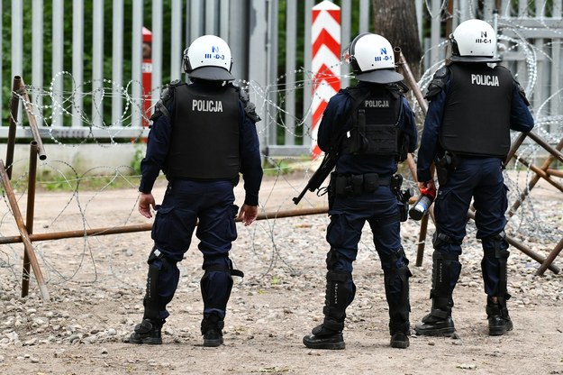 Policjanci z Podlaskiego strzegą wschodniej granicy państwa /Podlaska Policja /