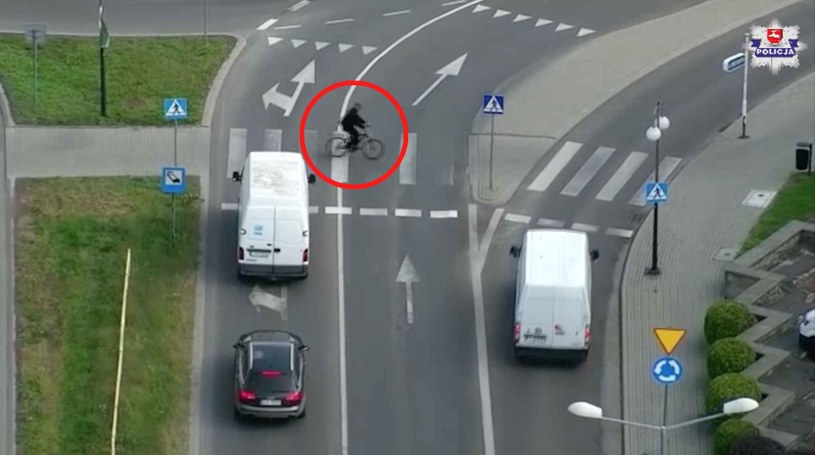 Policjanci za pomocą drona uwieczniali przewinienia rowerzystów /INTERIA.PL/Policja
