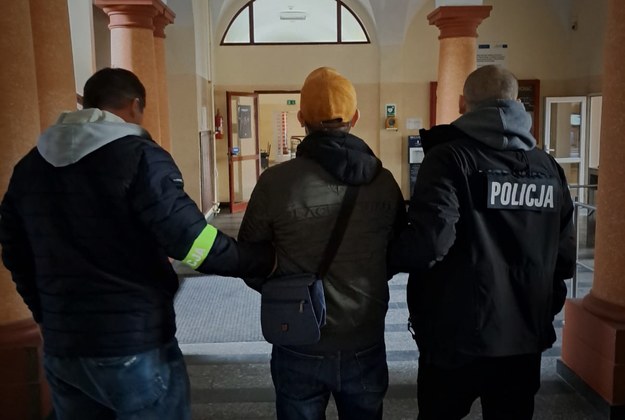 Policjanci zatrzymali mężczyznę podejrzanego o morderstwo /KWP Gdańsk /