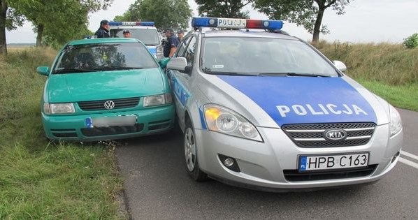 Policjanci zatrzymali pijanego kierowcę /Informacja prasowa