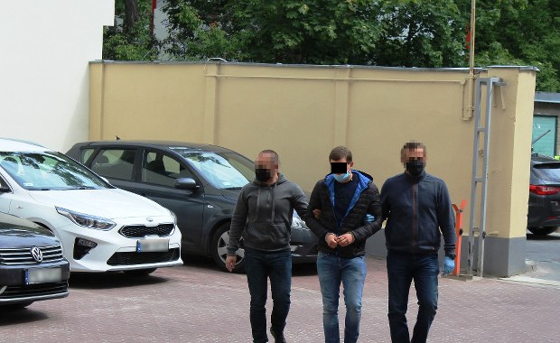 Policjanci zatrzymali piromana-recydywistę. Nieoficjalnie: To syn znanego adwokata