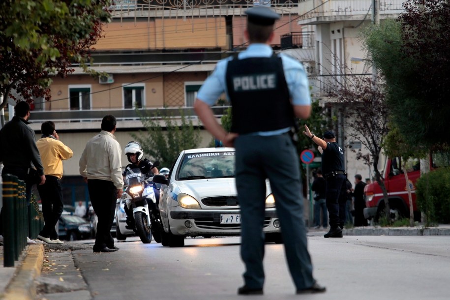 Policjanci zatrzymali złodziei / ORESTIS PANAGIOTOU /PAP/EPA