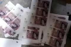 Policjanci zlikwidowali drukarnię fałszywych pieniędzy